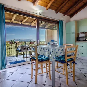 Casa vacanze Rovo House, Pittulongu, Olbia, Sardinia
